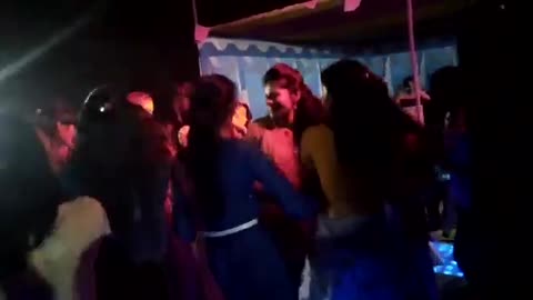 DJ night dance with local gal's