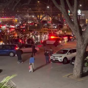 Austin: chaos erupted overnight as dozens cars and people attack police