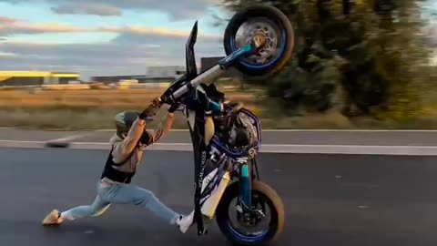 Motorcycle Split