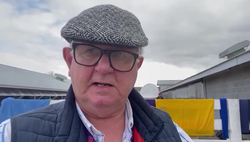 NEIL MORRICE BANG IN FORM HAS FREE 201 BIGGY AT KEMPTON WITH A SNIFF TONIGHT!