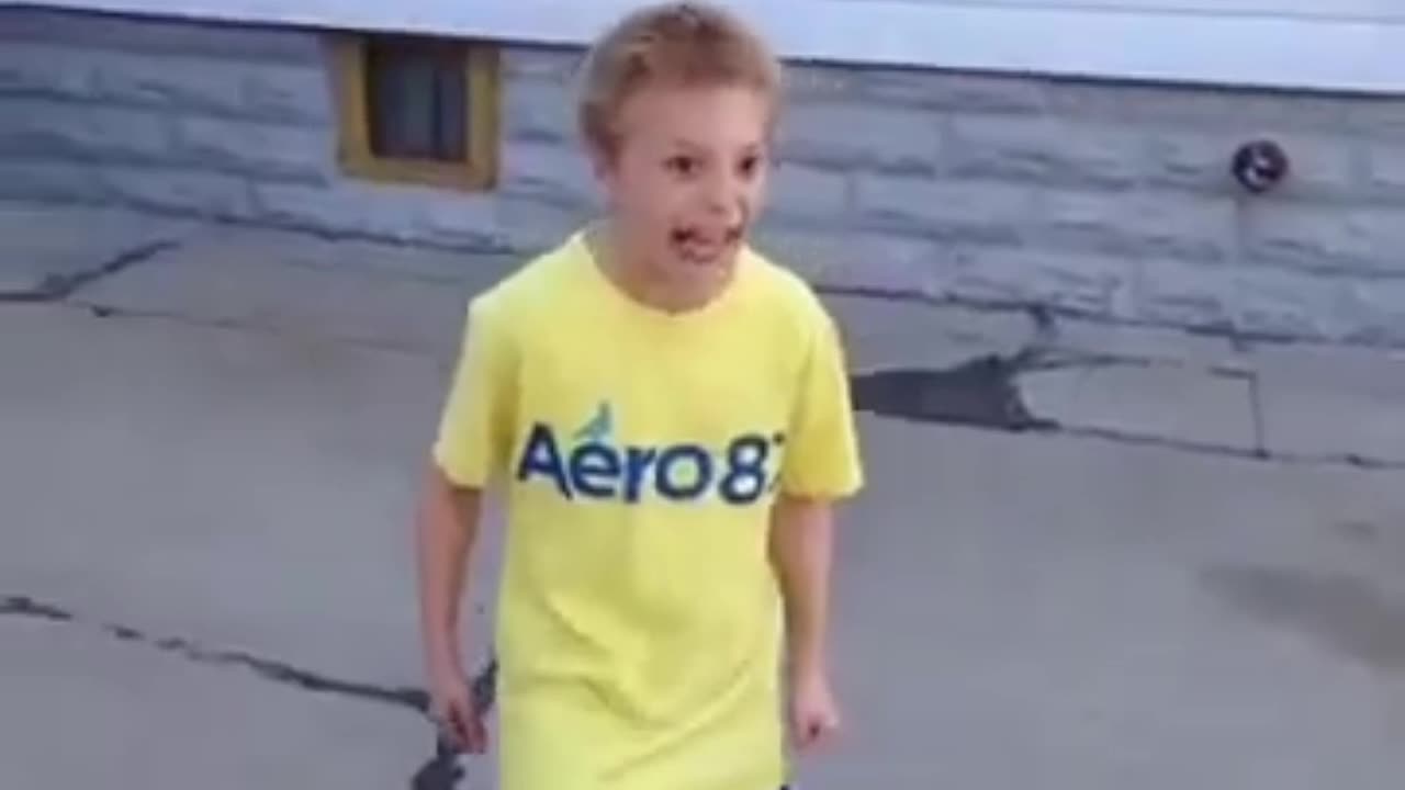 CRACK KID- Laught