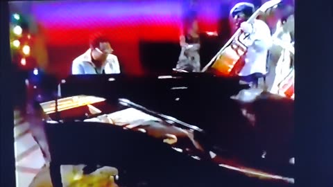 Ramsey Lewis Trio Love For A Day 1974 (Soul Train)