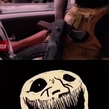 blud trying fight a soldier 💀 _ troll face meme (credit_ to @banggaluh, @BangTampue)