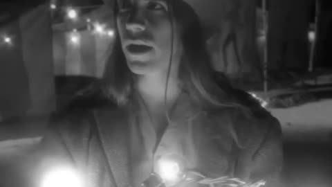 Red Hot Chili Peppers - Soul To Squeeze (Video)