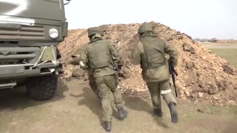 Pantsir anti-aircraft missile and cannon in action
