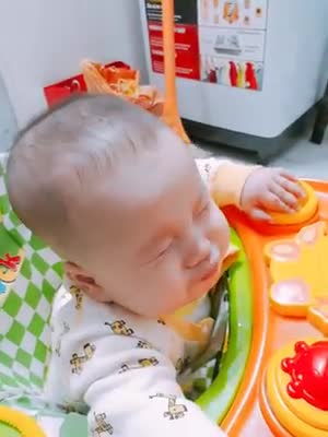 Baby loves to practice spraying rain