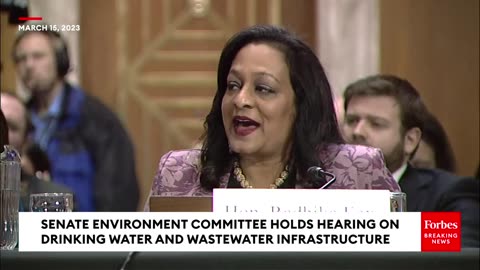 Mark Kelly Quizzes EPA Official Over New WOTUS And Clean Water Regulations