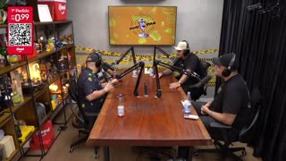 MITICO QUASE CAIU NO GOLPE DE DUAS GOSTOSAS