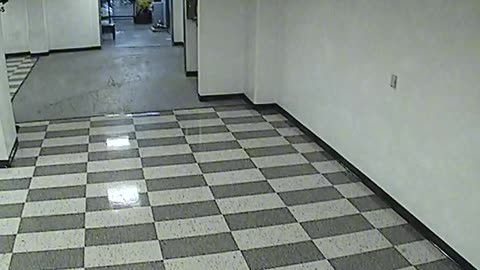 6124RHOBG3G304ABLobby4_2021-01-05_02h00min00s223ms.mp4