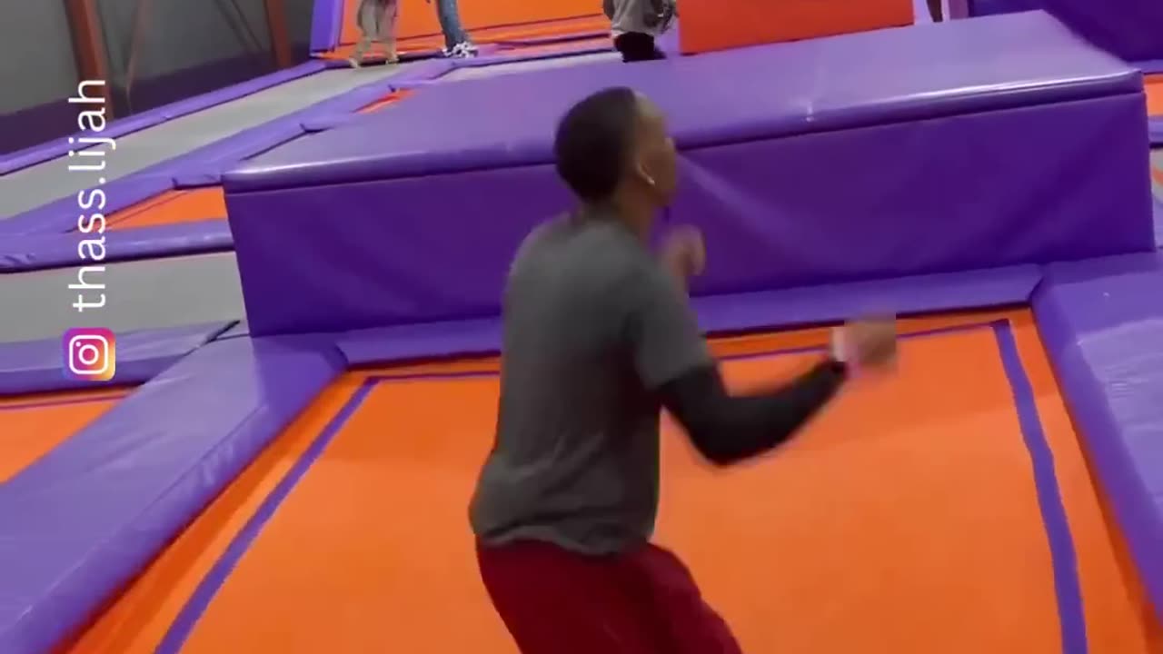 Try Not To Laugh Funny Videos - You'll Watch Sports Fails Again And Again