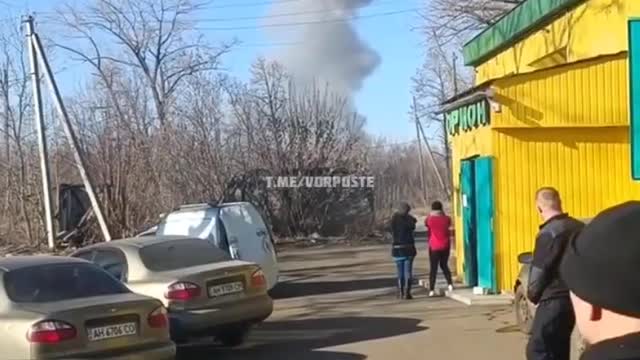 The video is supposedly of an Iranian missile. This is the first video that captures them.