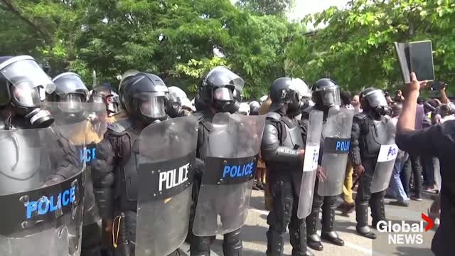 Protesters clash with police in Sri Lanka, demanding release of student leaders