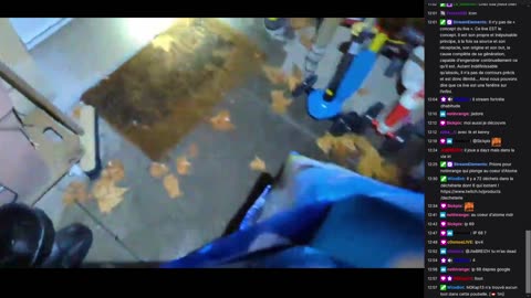 2022-11-14 (2bis) - Loot sous la pluie - Twitch Decheterie (version avec chat)