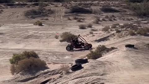 Me thinking this Chinese dune buggy would snap in half if I jumped ito。
