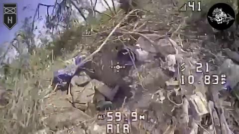 Ukrainian Kamikaze Drones Smashs Russian Foxhole