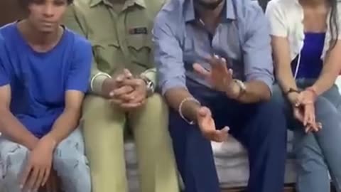 Hotel me pakde gaye!!