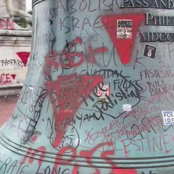 Pro-Palestine Protestors have vandalized the Liberty Bell…