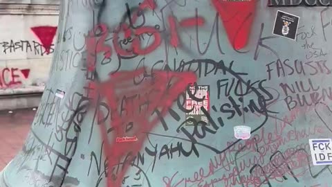 Pro-Palestine Protestors have vandalized the Liberty Bell…