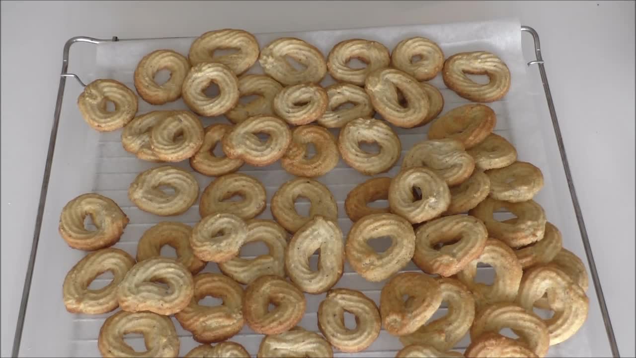 How To Make Danish Butter Cookies (Vaniljekranse Christmas Cookies) - By One Kitchen Episode 70