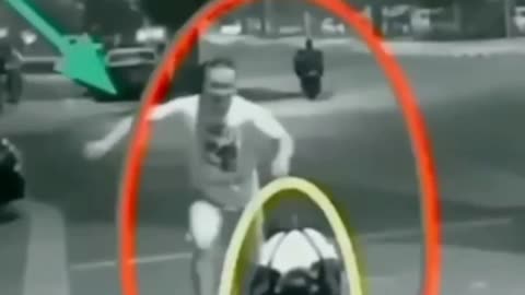 This man saves another man's life