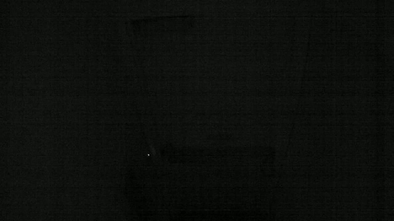 1480HSOB06SH642EExitStairwell_2021-01-05_18h00min05s220ms.mp4