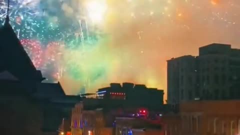 Fireworks should be set off during Chinese New Year.