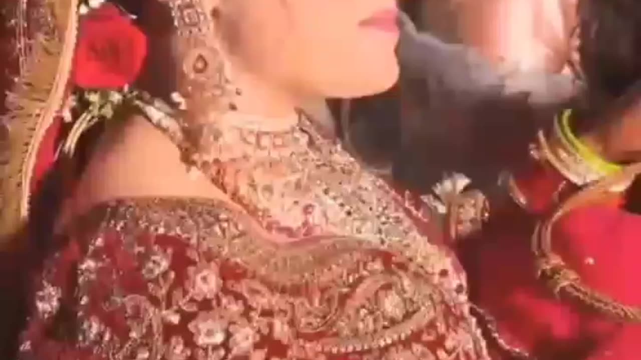 Mera dulha kidhr hai