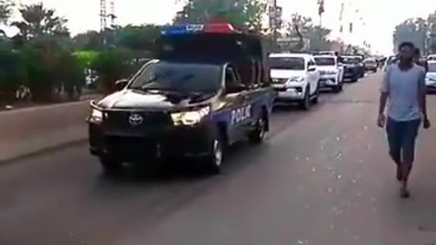 Imran Khan PTI Chairman in SC islamabad