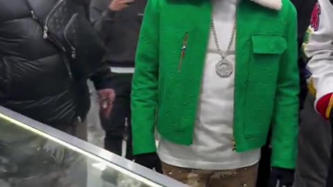 Floyd Mayweather was reportedly chased and attacked in London over his support for Israel