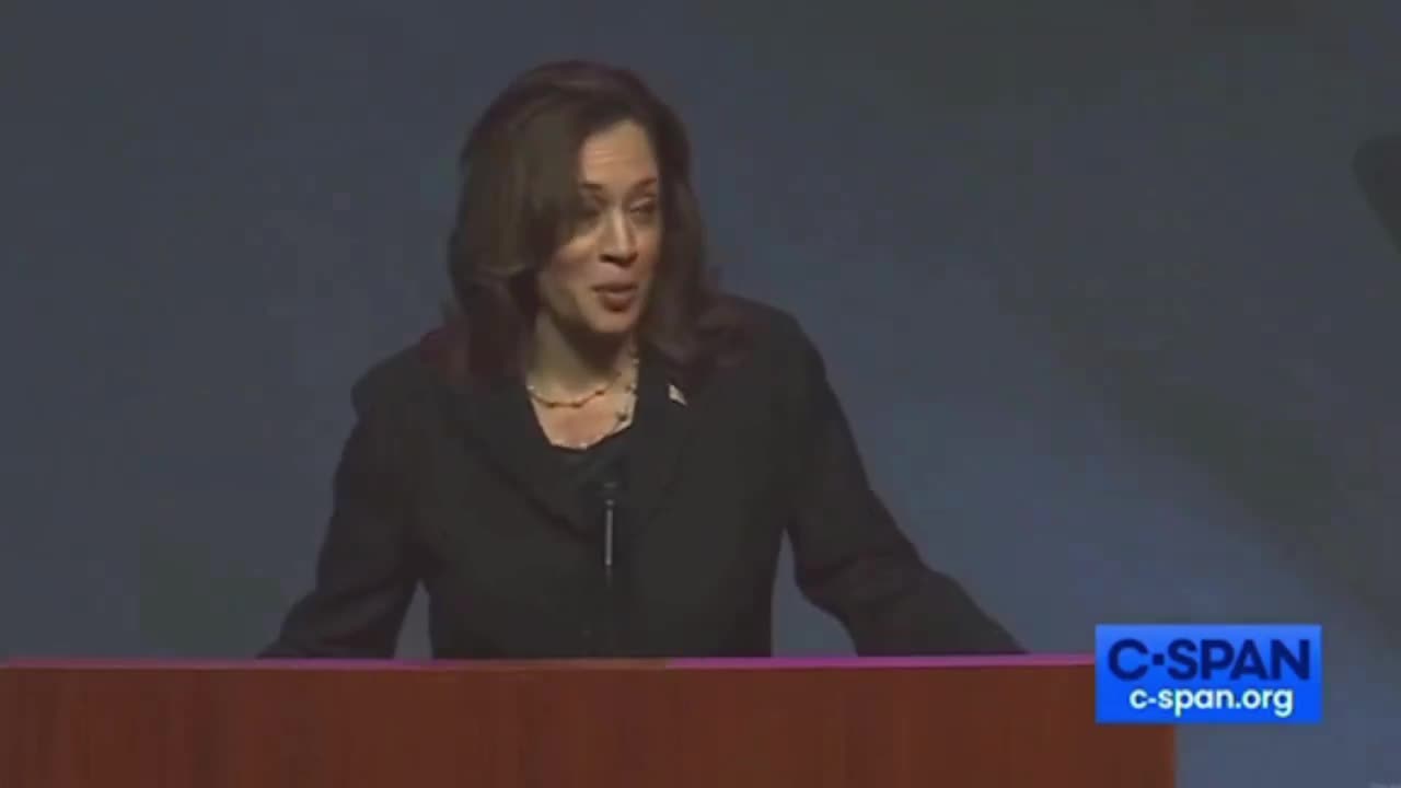 Kamala Harris accidentally calls herself "the president"