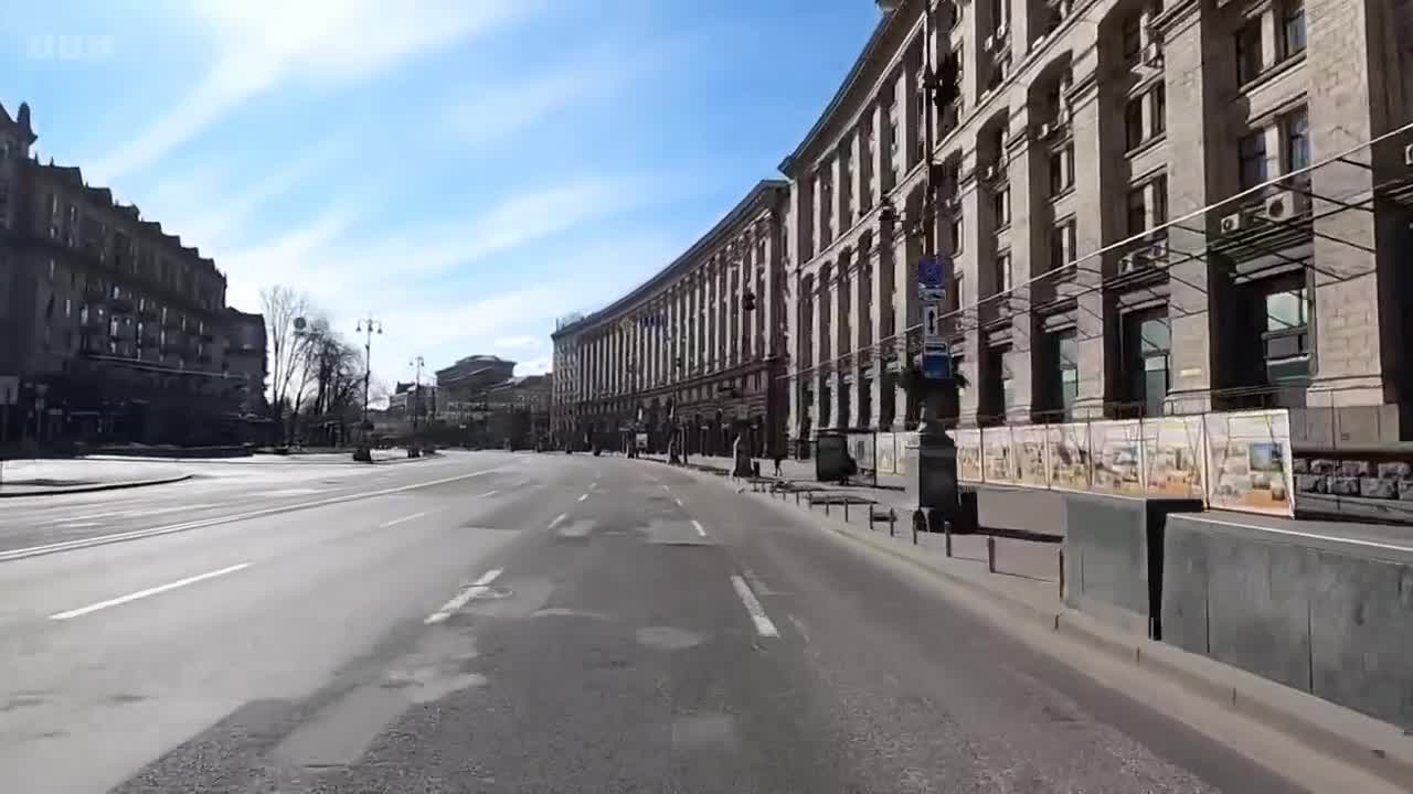 Russian assault on Kyiv intensifies in face of Ukrainian resistance