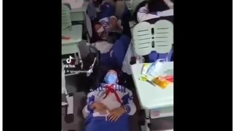 2019年，疫情期间的隔离学生的情况。20211108_213559