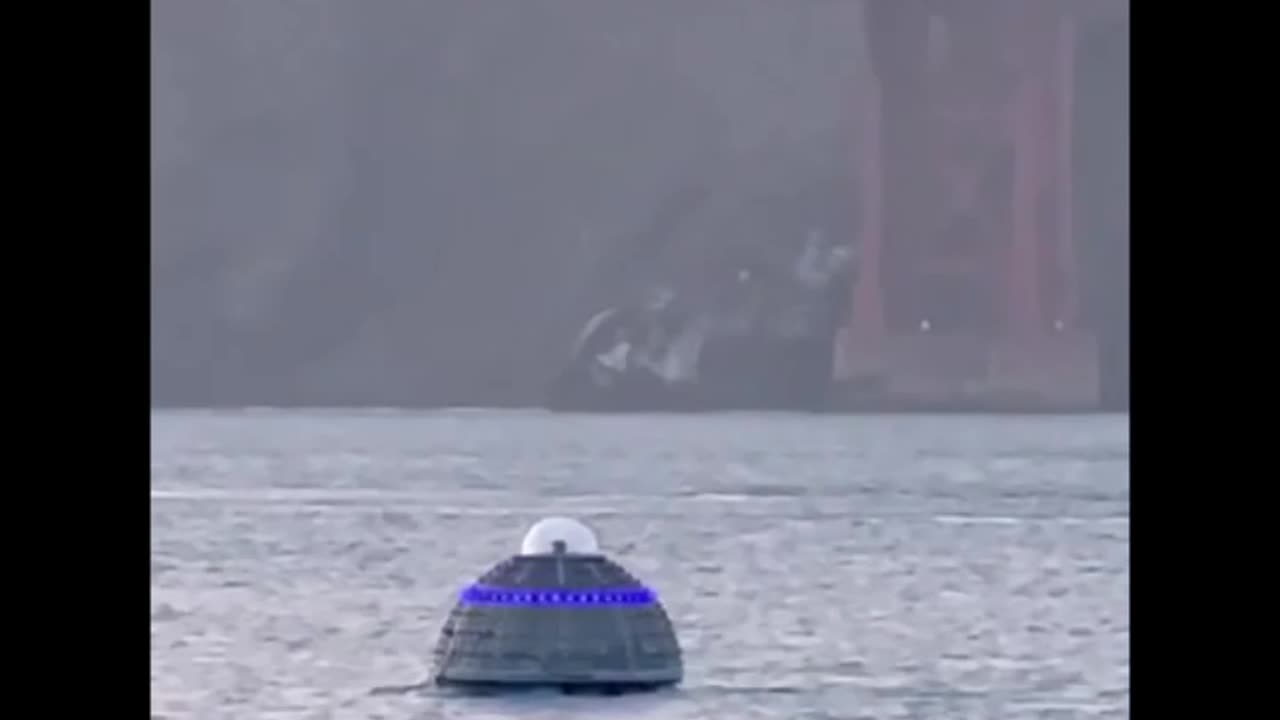 UFO boat spotted by national landmark, confuses nearby hiker #Shorts
