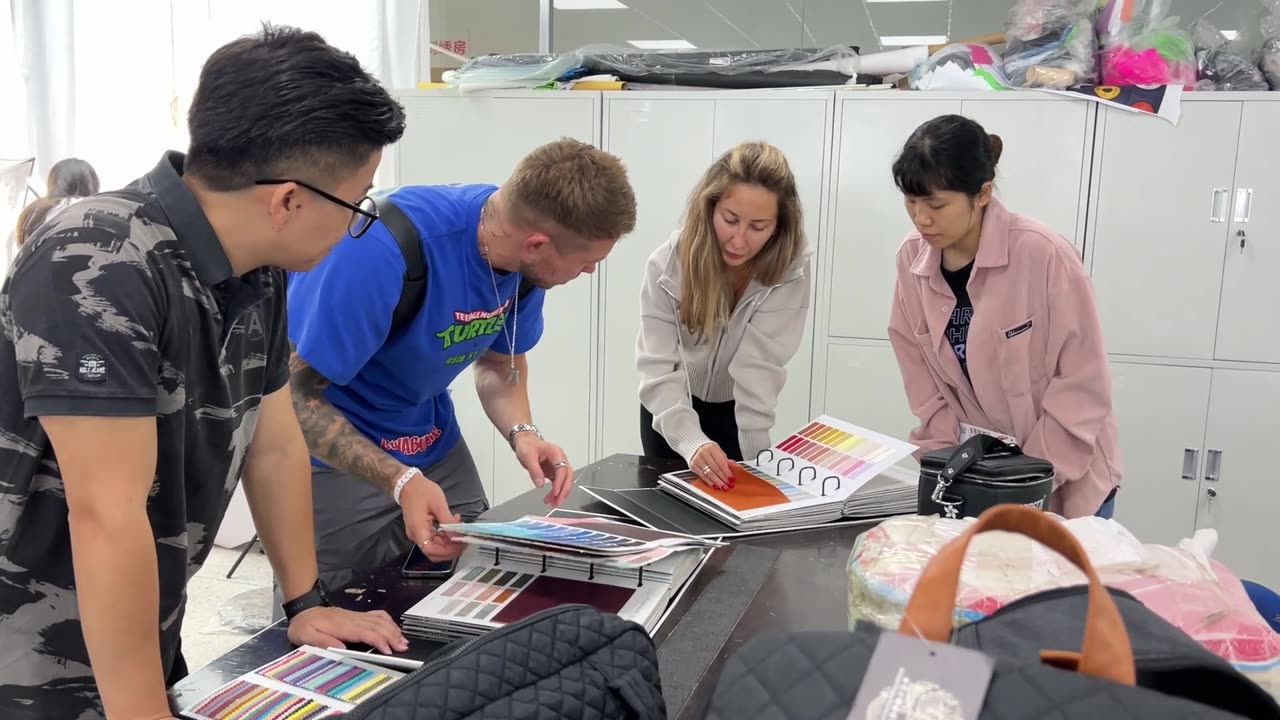 Step inside our bags factory and uncover the secrets of premium quality craftsmanship.