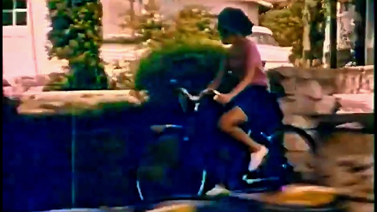 Bicycles Recycle ― "One Got Fat" (1963), weird bicycle safety
