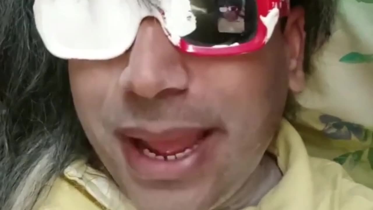 Mummy mje ullu ki chamdi khani h 🤣🤣🤣