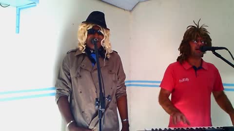 Uma casal em crise!!! Brincadeira com o grande mestre Paulo Costa KKK