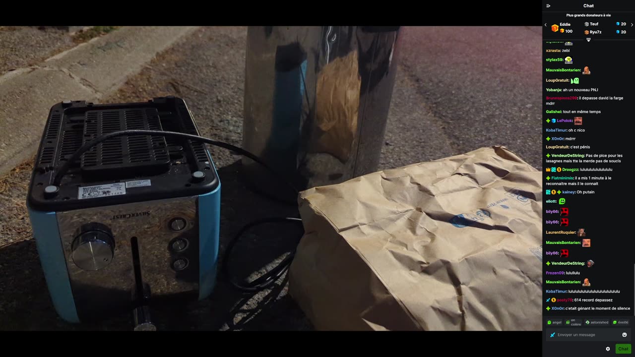 2023-09-04 (4bis.3) - Il loot en délootant + Nico, un ami pas vu depuis 20 ans - Kick (avec chat)