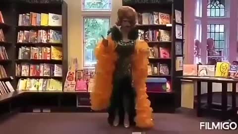 Drag Queen Teaches Your Kids To Twerk