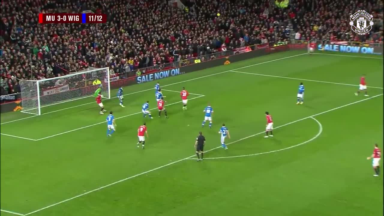 Christmas Crackers (2011): Manchester United 5-0 Wigan Athletic | Premier League Classics