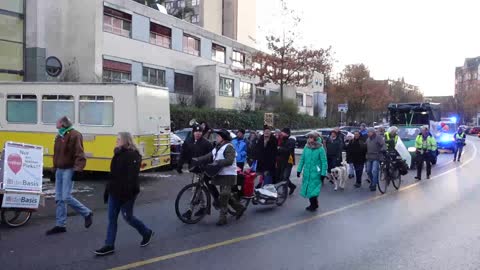 17.12.2022 Demo Aufzug in Hamburg
