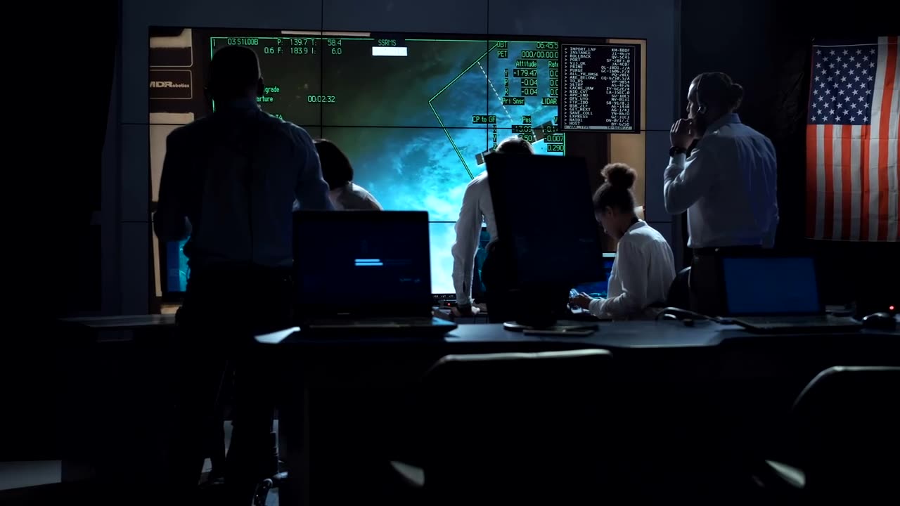 SPACE SHIP HACKER . HACKER IN COMPUTER