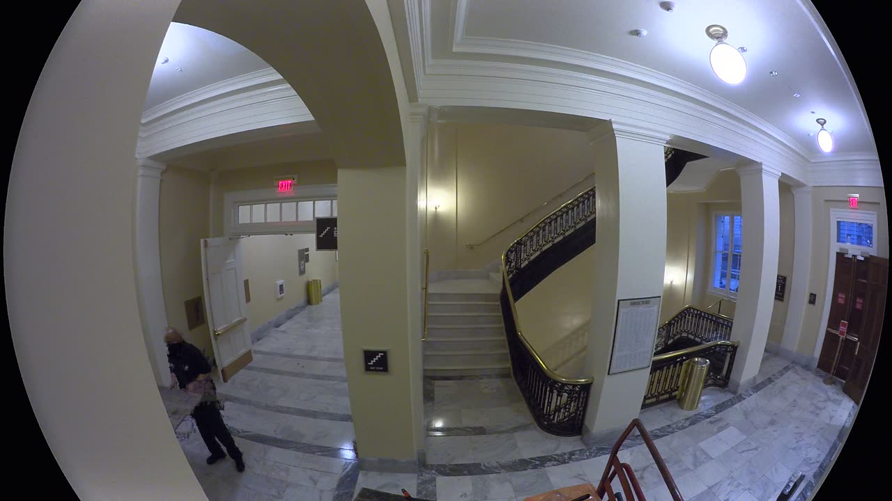 3480CHOB01Stair2_2021-01-05_16h33min21s480ms.mp4