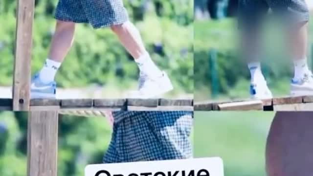 Criticized by netizens for wearing socks with Russian characters on it