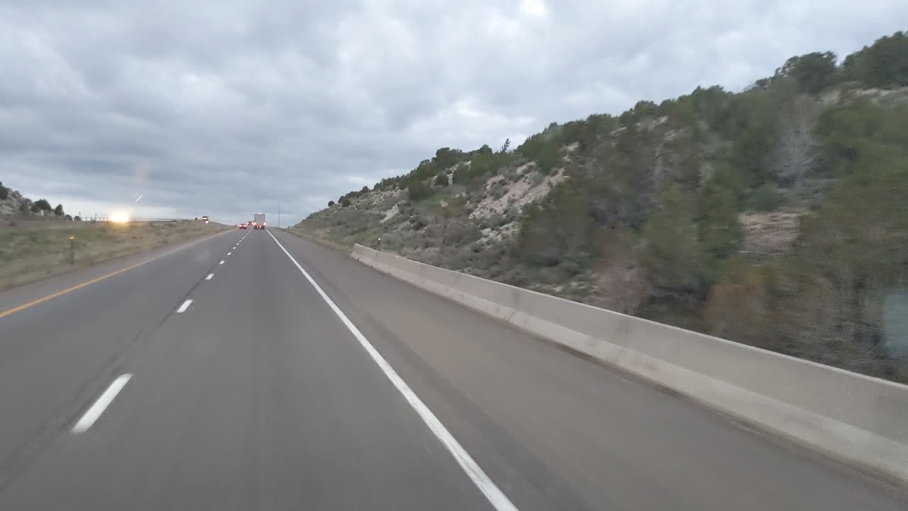 Two minutes of Truckin. Manderfield UT
