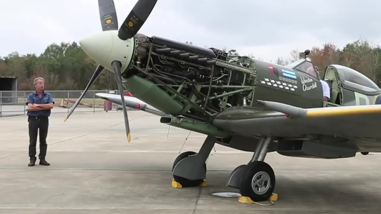 Spitfire MK XVI - First Engine Run in 17 Years!
