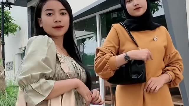 Cewek bisa beli ini itu, gonta-ganti tas