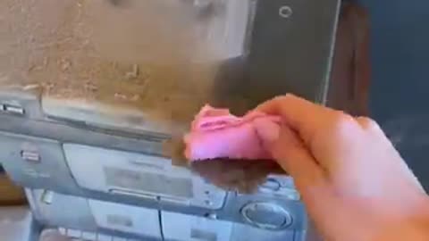 Cleaning a very dirty house for free