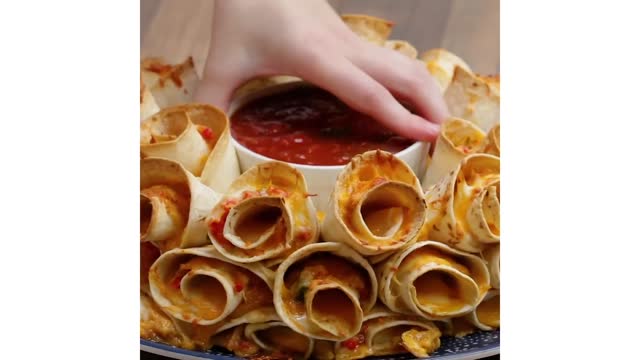 BLOOMING QUESADILLA RING