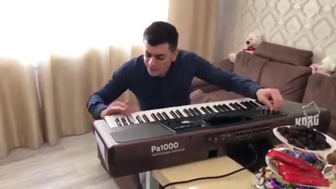 Amazing turkey song in piano style